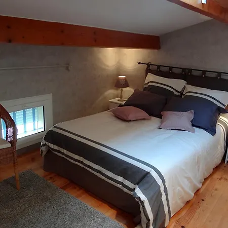Duplex En Provence Apartment *